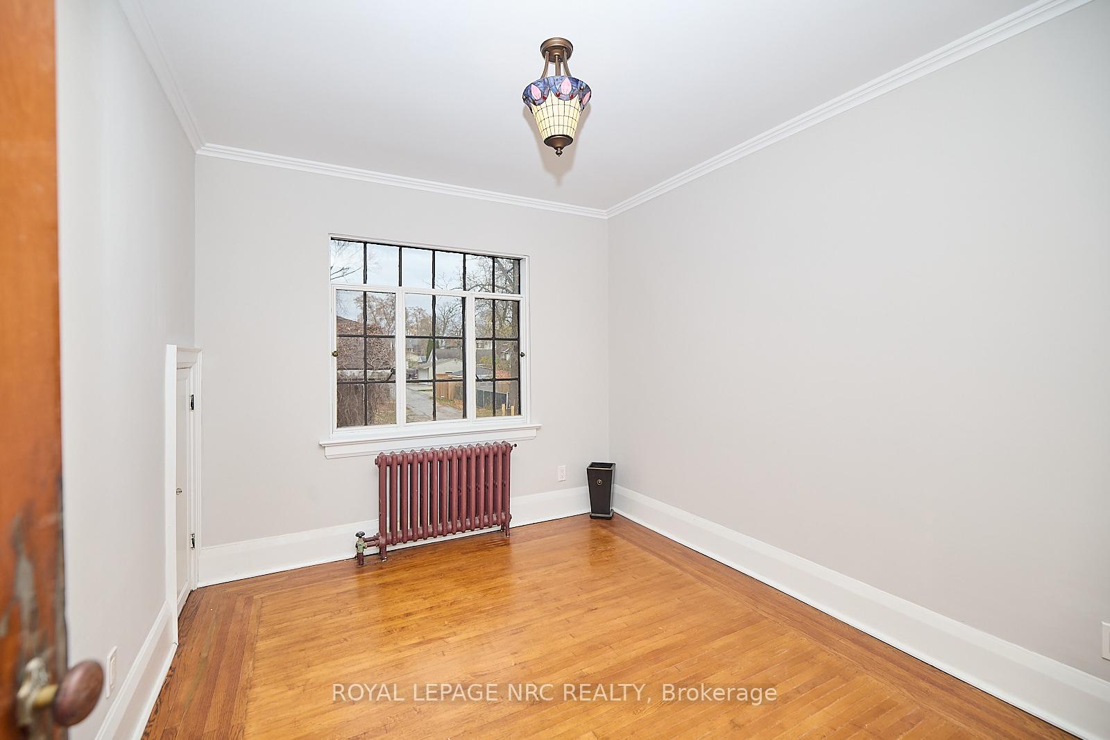 Photo 14 of 4980 Jepson Street, Niagara Falls, Cherrywood — HOMEH