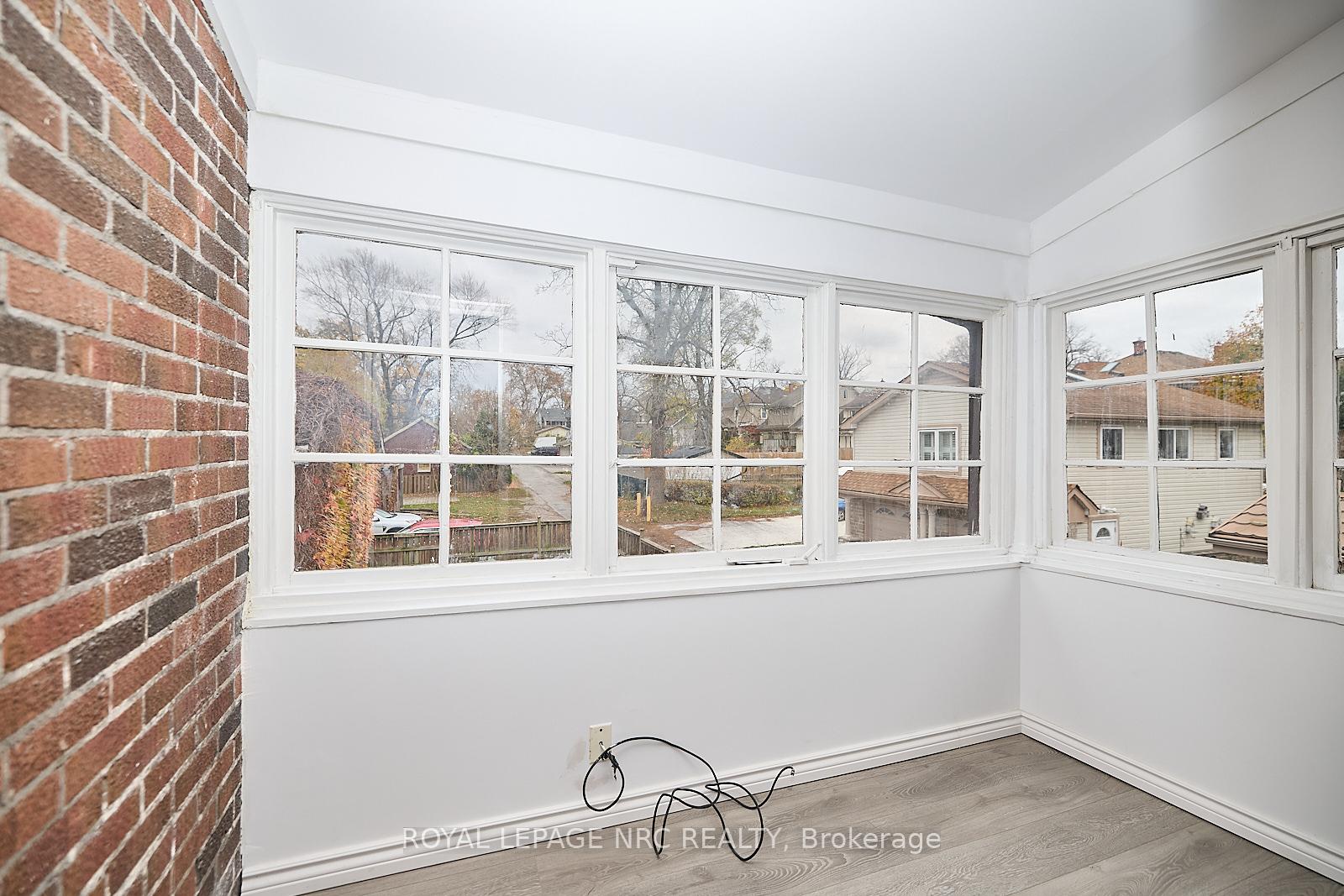 Photo 17 of 4980 Jepson Street, Niagara Falls, Cherrywood — HOMEH