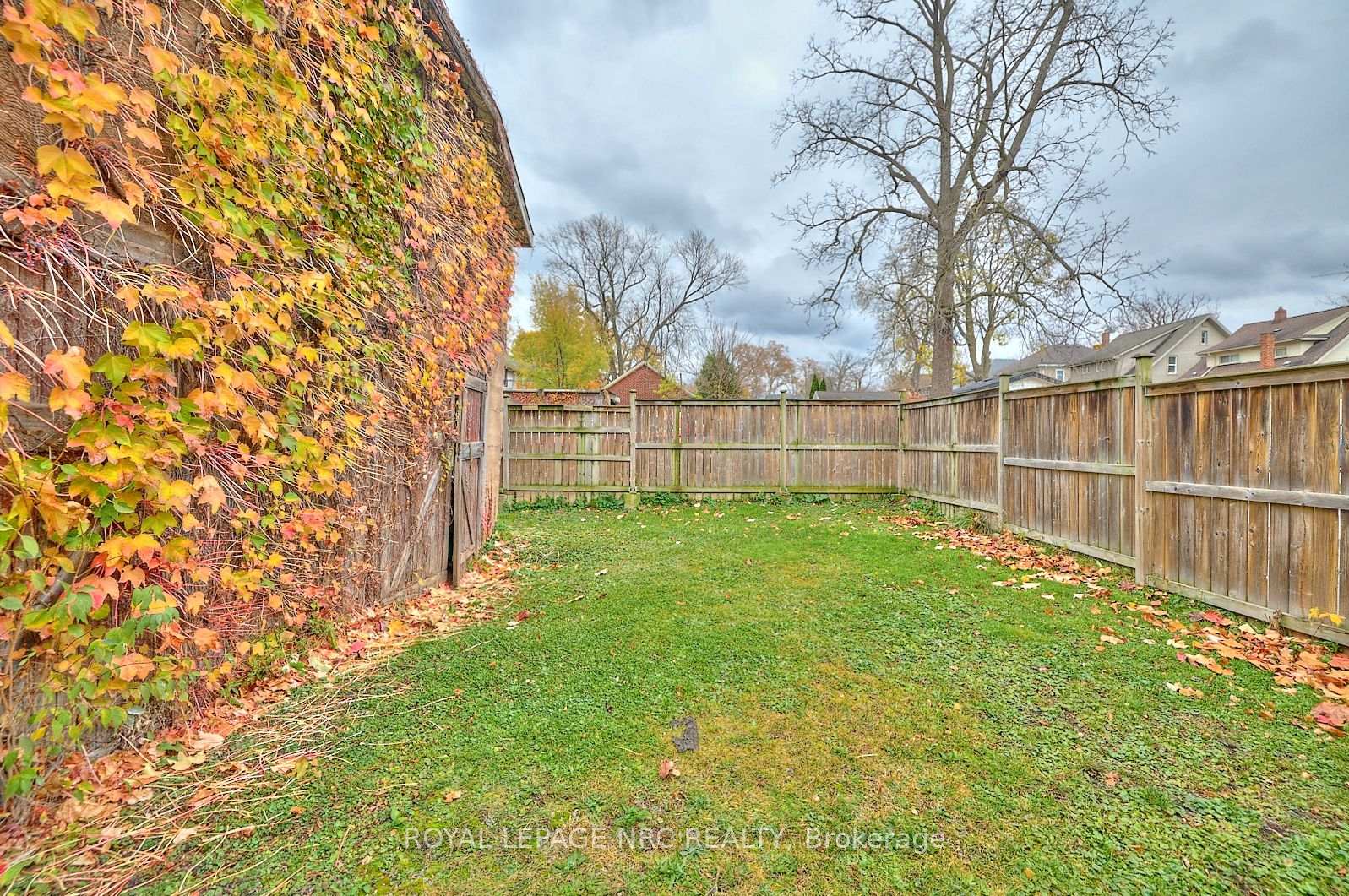 Photo 35 of 4980 Jepson Street, Niagara Falls, Cherrywood — HOMEH
