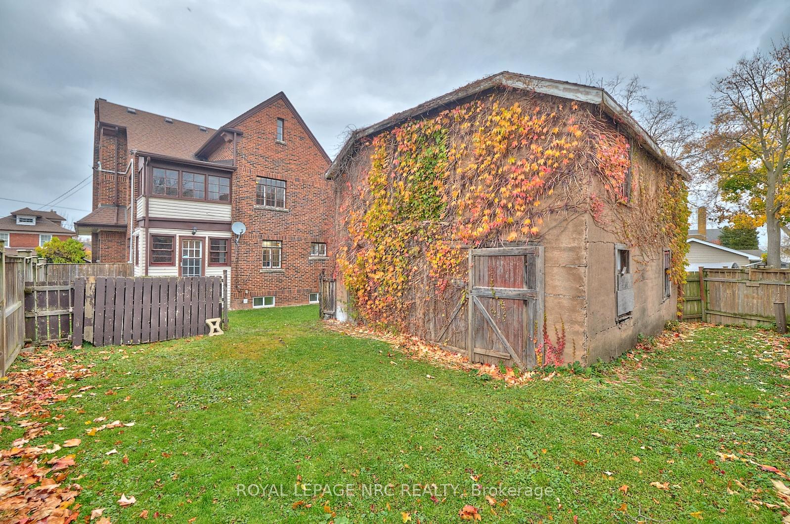 Photo 37 of 4980 Jepson Street, Niagara Falls, Cherrywood — HOMEH