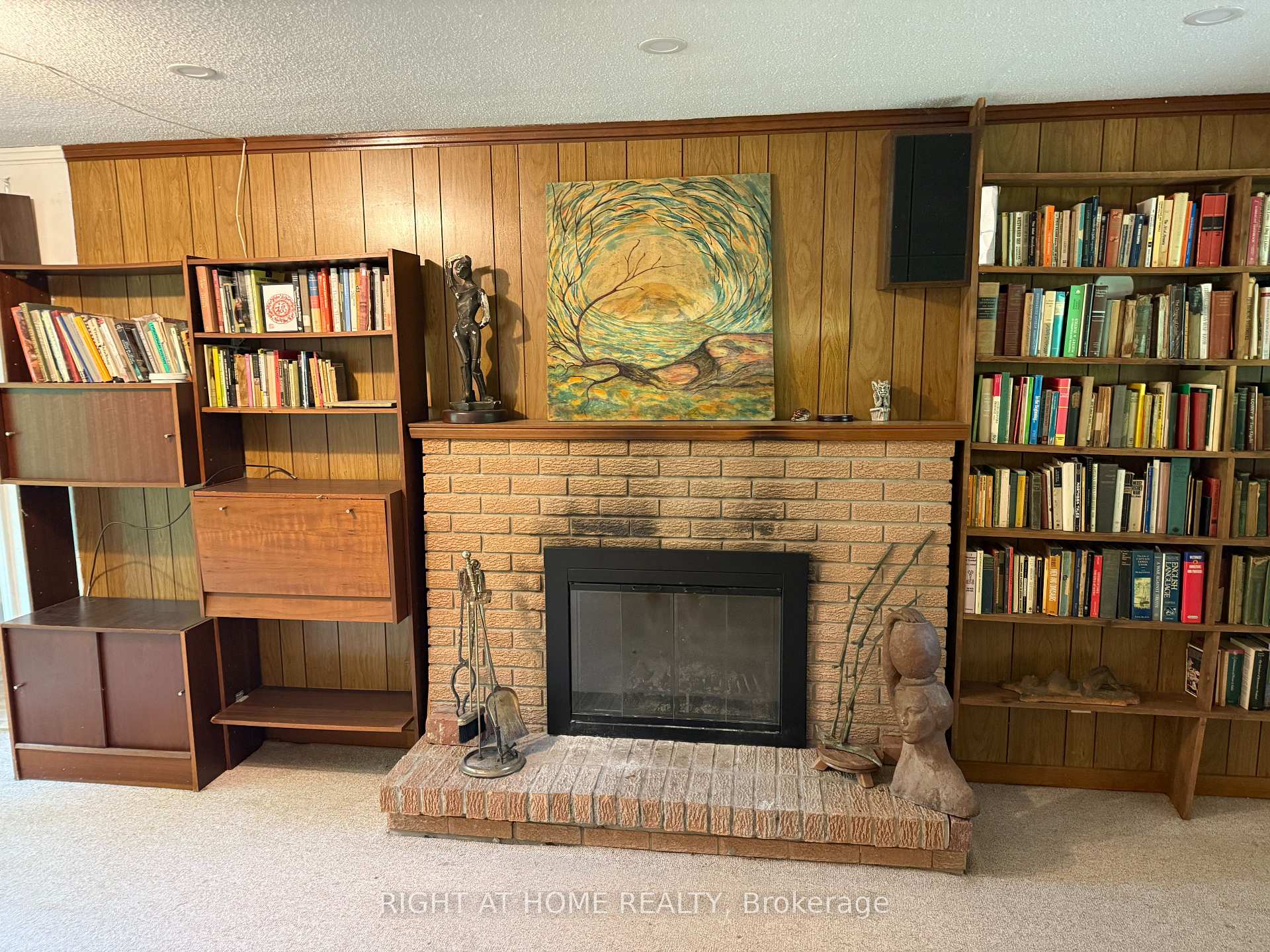 Photo 19 of 53 Glenda Jane Drive, Milton, Campbellville — HOMEH
