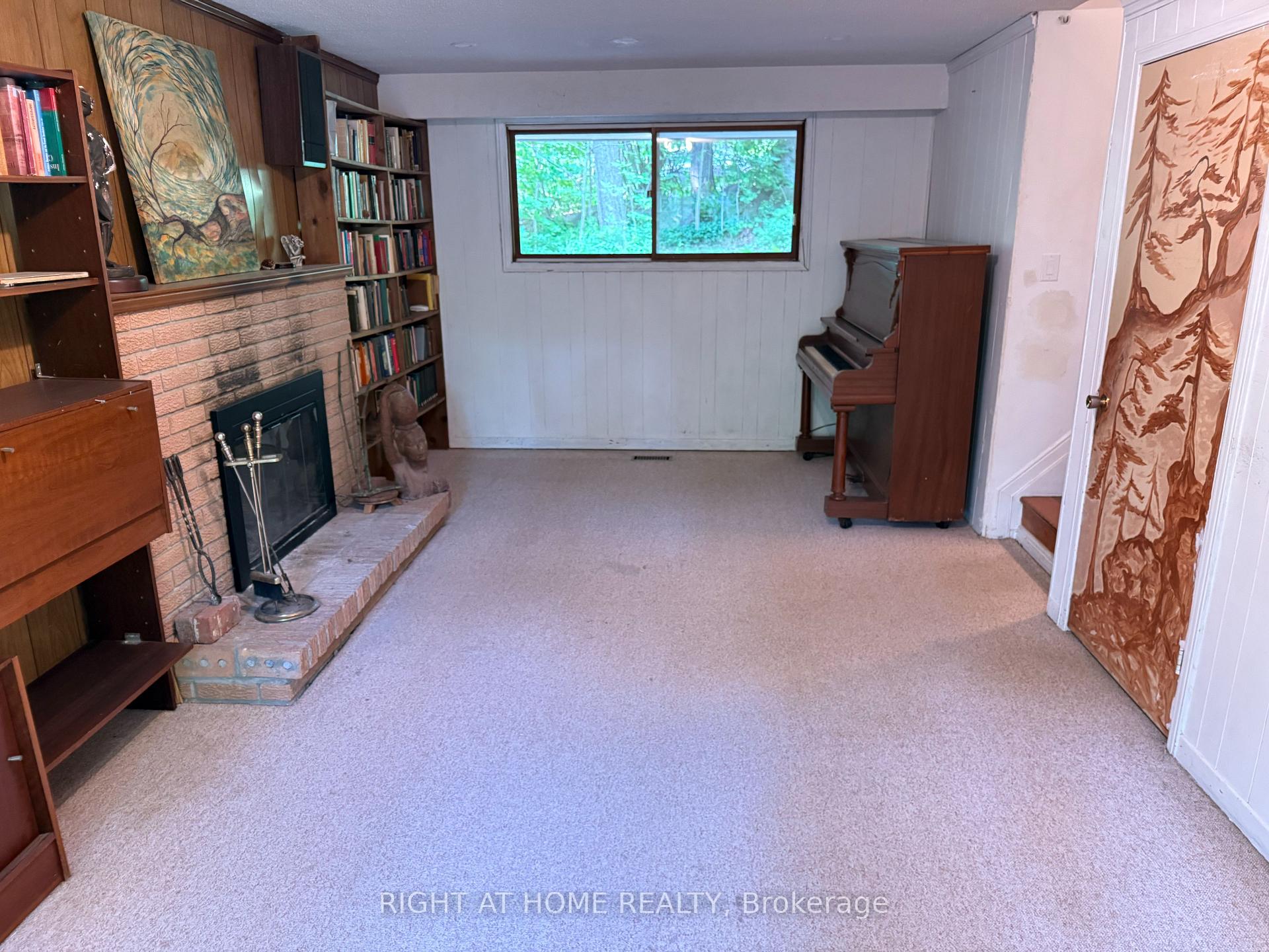 Photo 16 of 53 Glenda Jane Drive, Milton, Campbellville — HOMEH