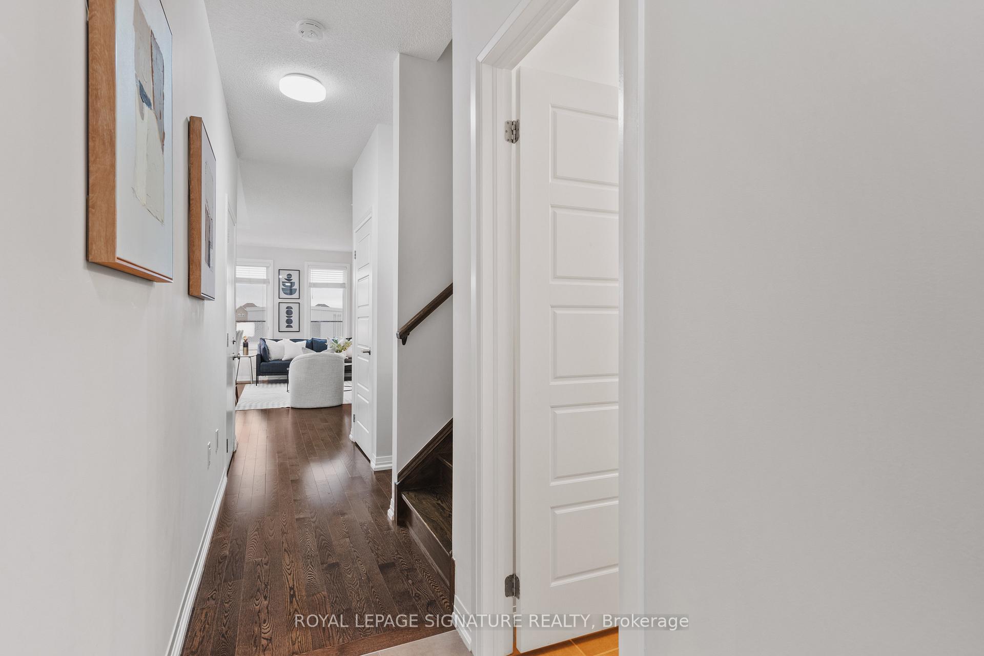 Photo 4 of 763 Banks Crescent, Milton, Willmott — HOMEH