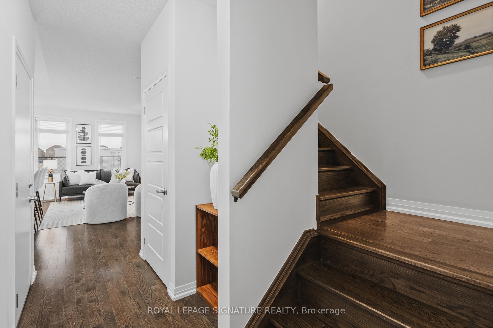 Photo 6 of 763 Banks Crescent, Milton, Willmott — HOMEH