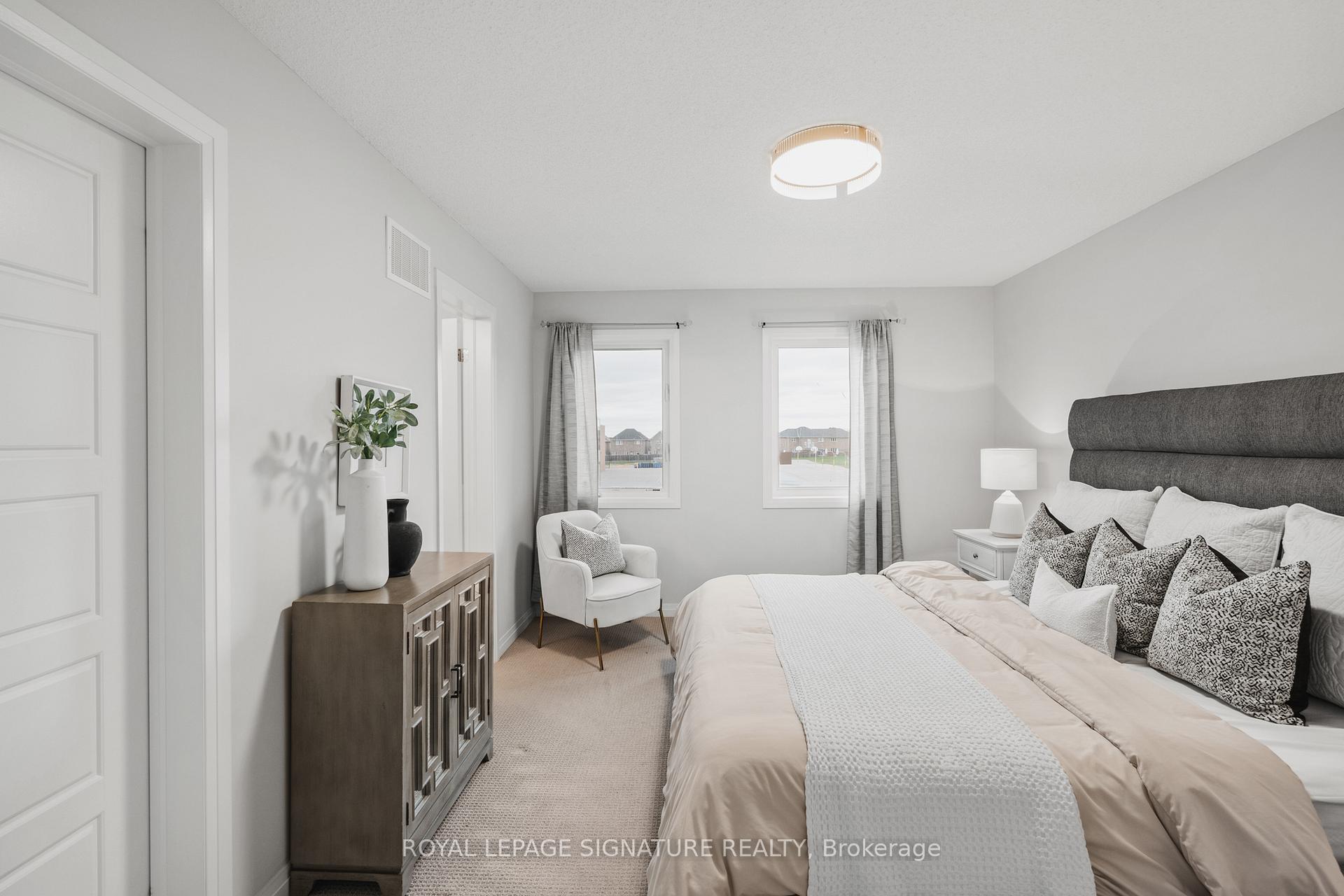 Photo 16 of 763 Banks Crescent, Milton, Willmott — HOMEH