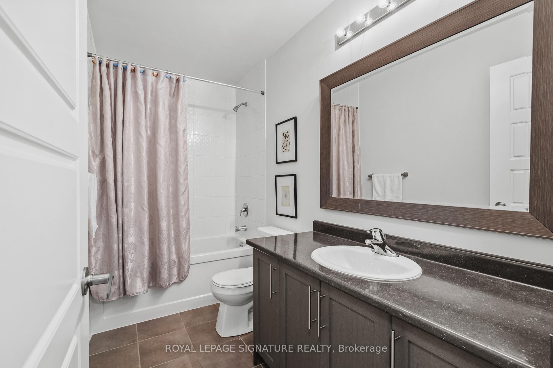 Photo 20 of 763 Banks Crescent, Milton, Willmott — HOMEH