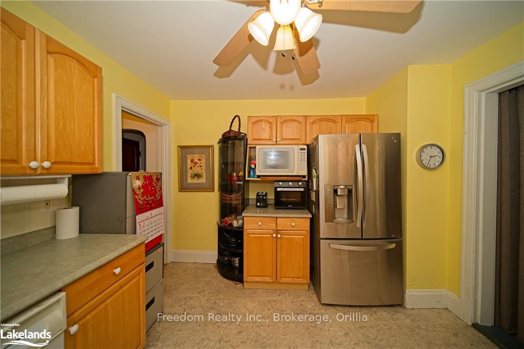Photo 16 of 86 Neywash Street, Orillia — HOMEH