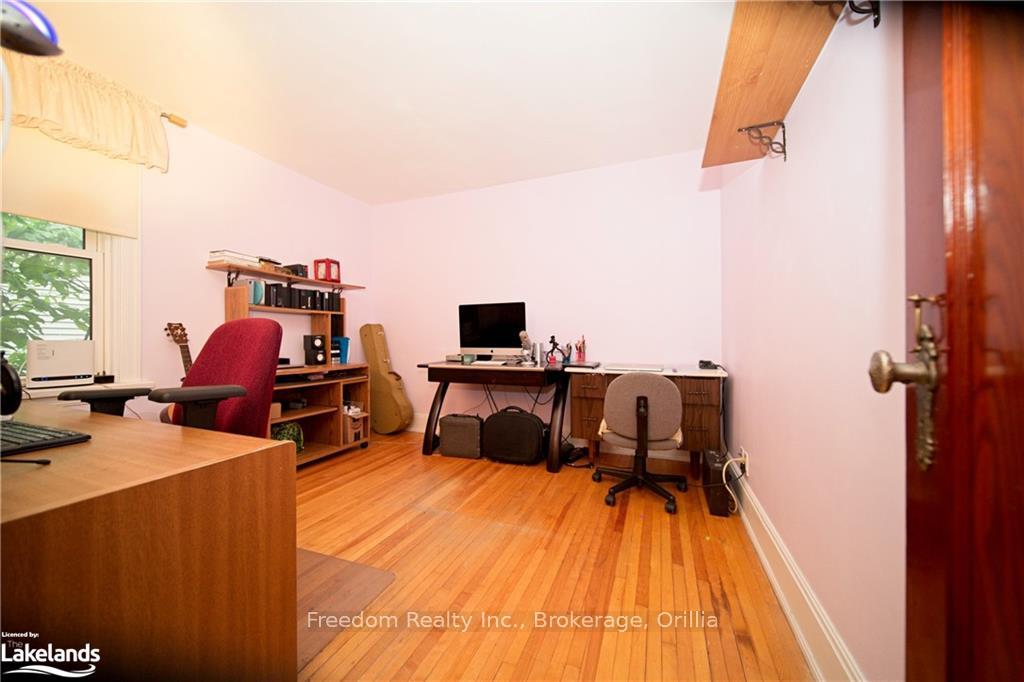 Photo 23 of 86 Neywash Street, Orillia — HOMEH