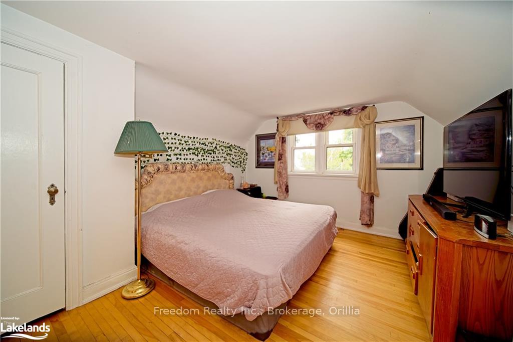 Photo 27 of 86 Neywash Street, Orillia — HOMEH