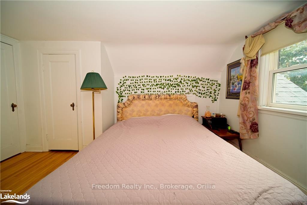 Photo 30 of 86 Neywash Street, Orillia — HOMEH