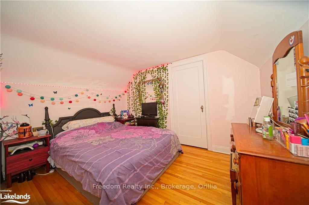 Photo 31 of 86 Neywash Street, Orillia — HOMEH