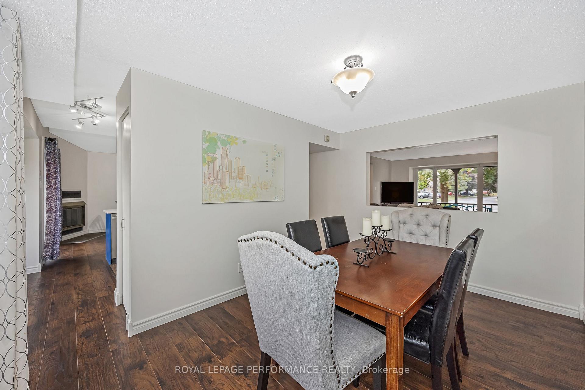 Photo 9 of 461 Duvernay Drive, Ottawa, Queenswood Heights South — HOMEH
