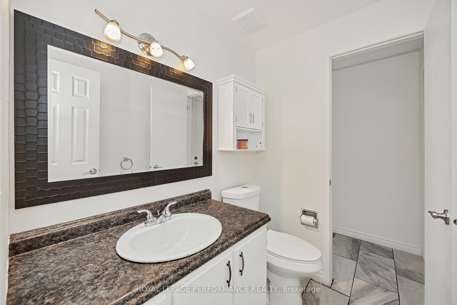 Photo 17 of 461 Duvernay Drive, Ottawa, Queenswood Heights South — HOMEH