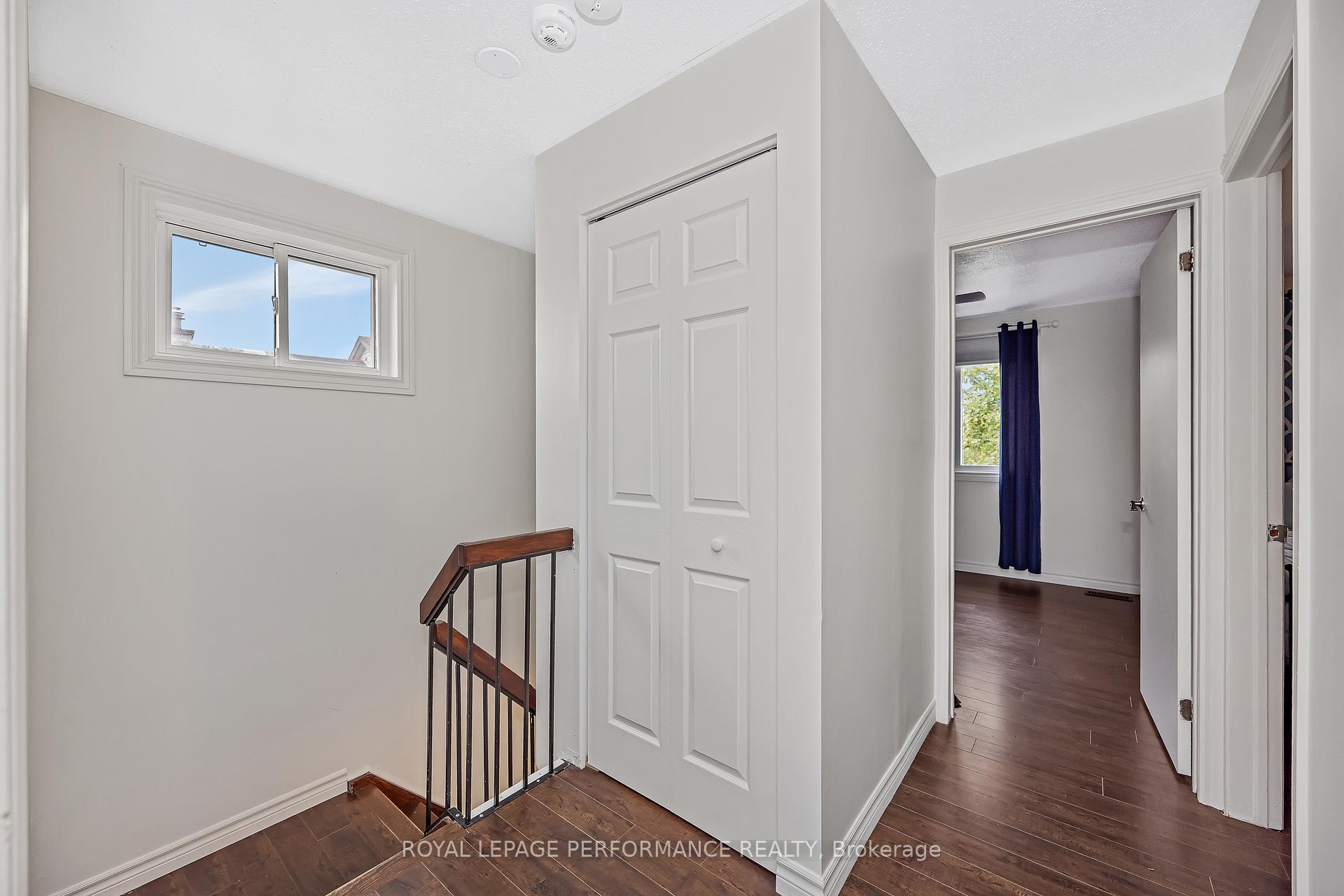Photo 19 of 461 Duvernay Drive, Ottawa, Queenswood Heights South — HOMEH
