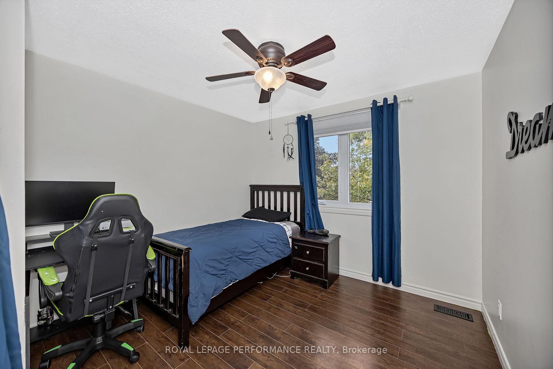 Photo 24 of 461 Duvernay Drive, Ottawa, Queenswood Heights South — HOMEH