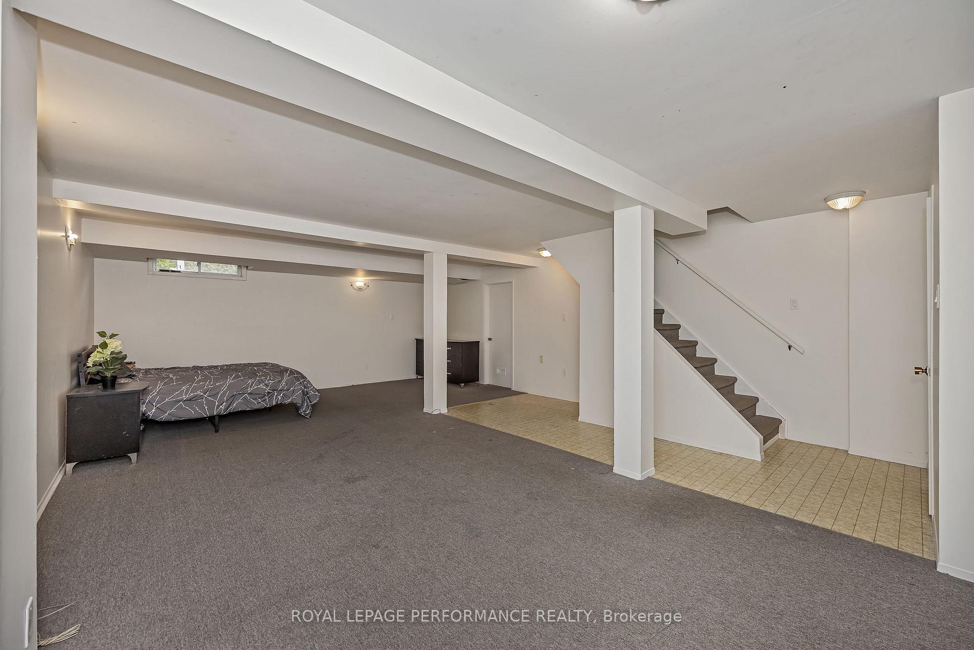 Photo 26 of 461 Duvernay Drive, Ottawa, Queenswood Heights South — HOMEH