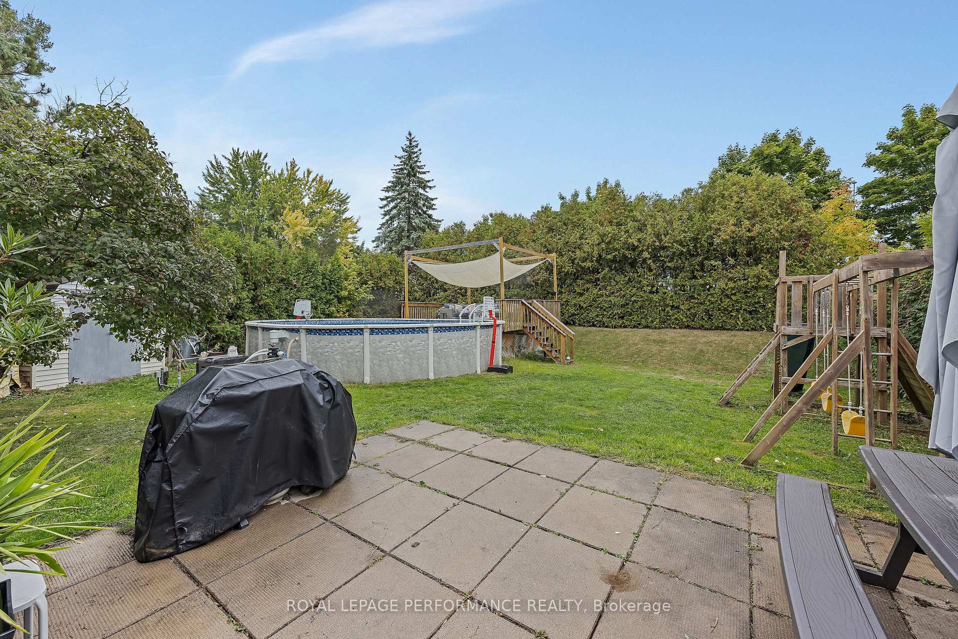 Photo 29 of 461 Duvernay Drive, Ottawa, Queenswood Heights South — HOMEH
