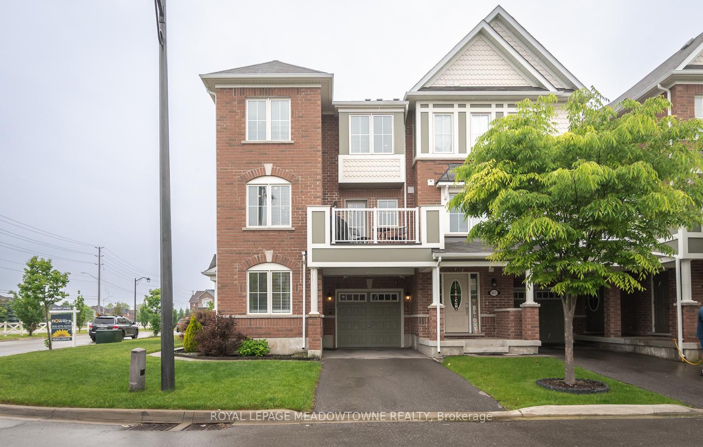 Photo 11 of 621 Laking Terrace, Milton, Clarke — HOMEH