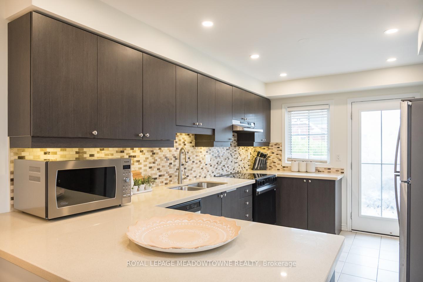 Photo 12 of 621 Laking Terrace, Milton, Clarke — HOMEH