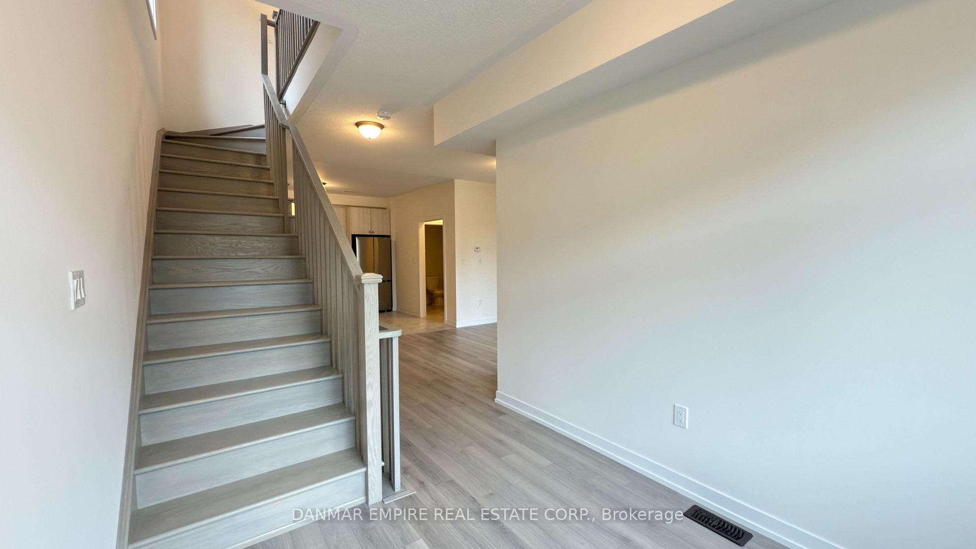 Photo 14 of 1546 Moonseed Place, Milton, Cobban — HOMEH