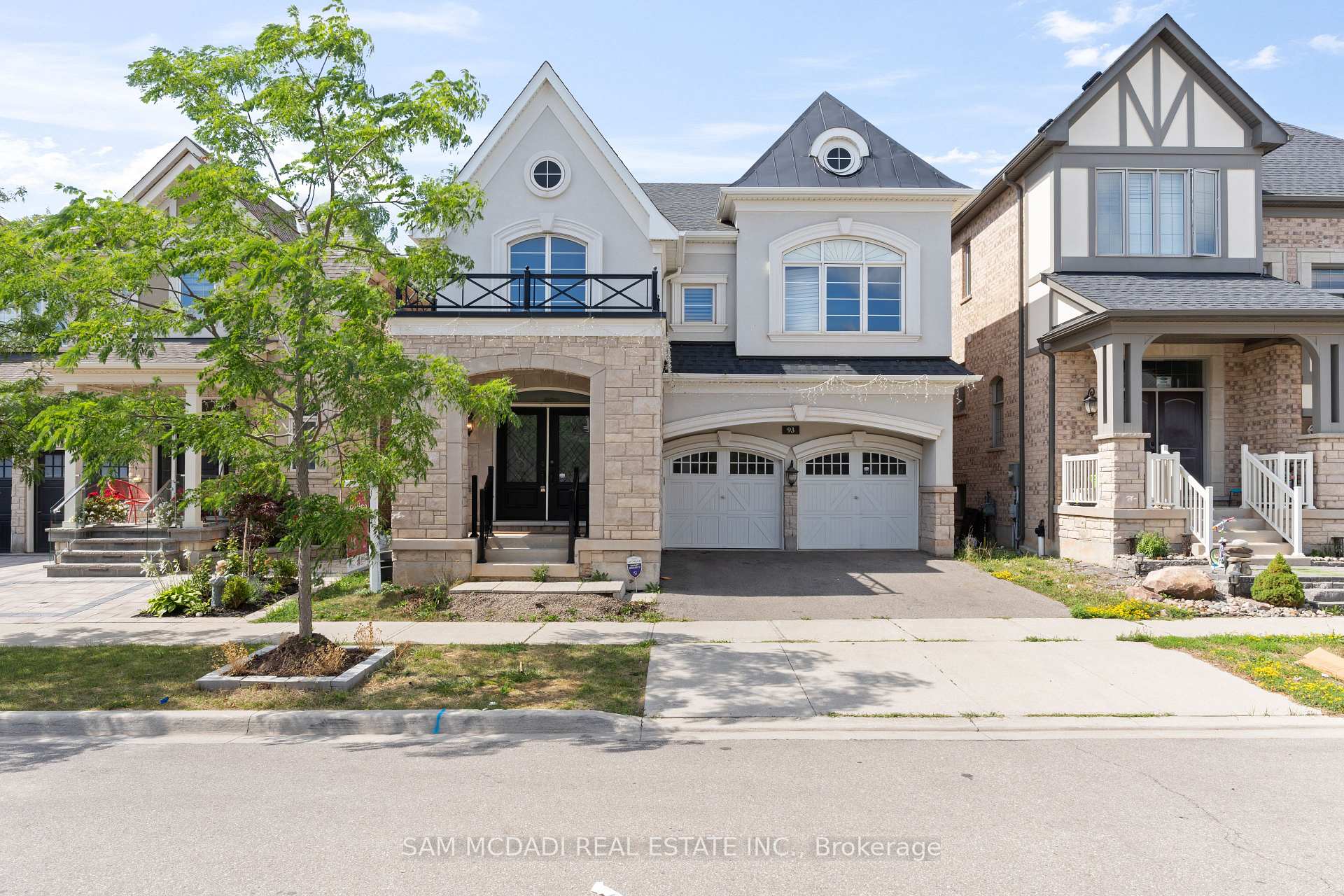 Front of 93 Wheat Boom Drive