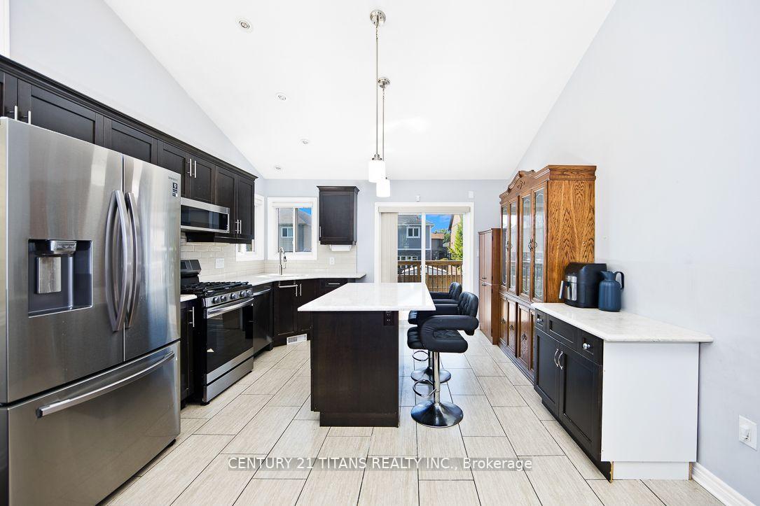 Photo 7 of 6342 Sam Iorfida Drive, Niagara Falls, Oldfield — HOMEH