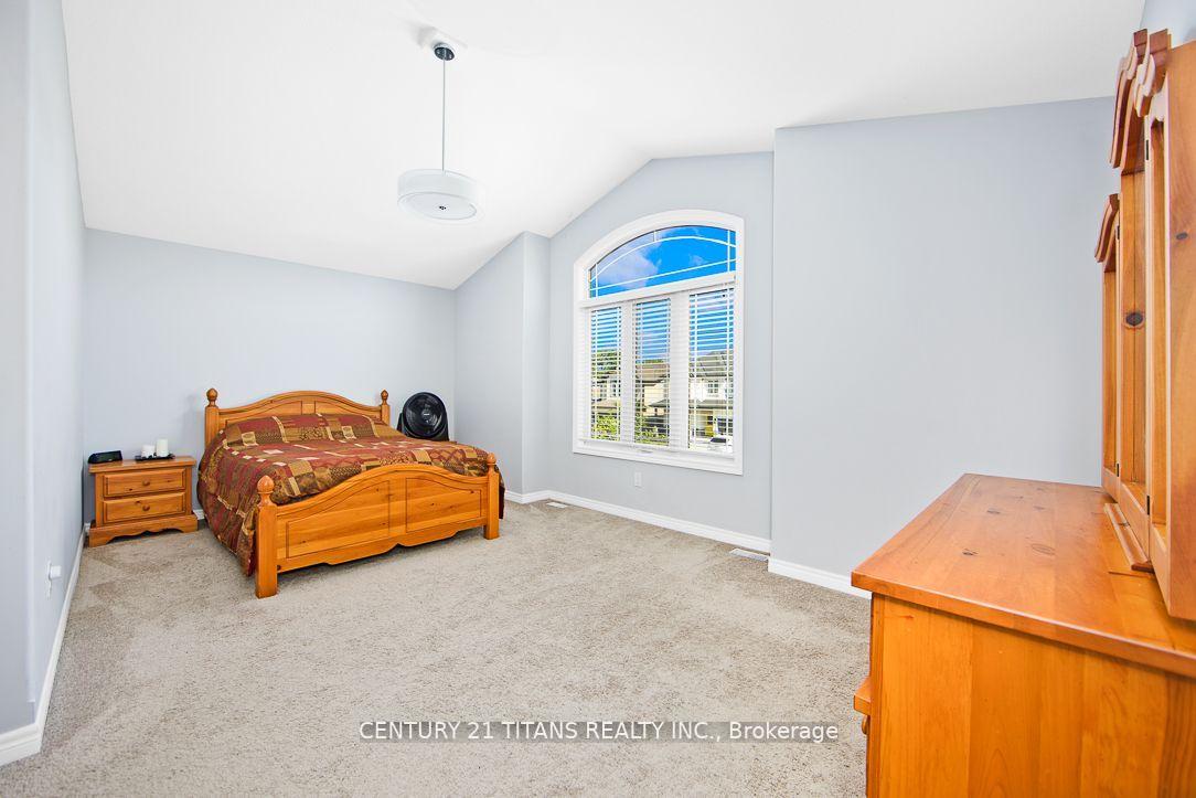 Photo 9 of 6342 Sam Iorfida Drive, Niagara Falls, Oldfield — HOMEH