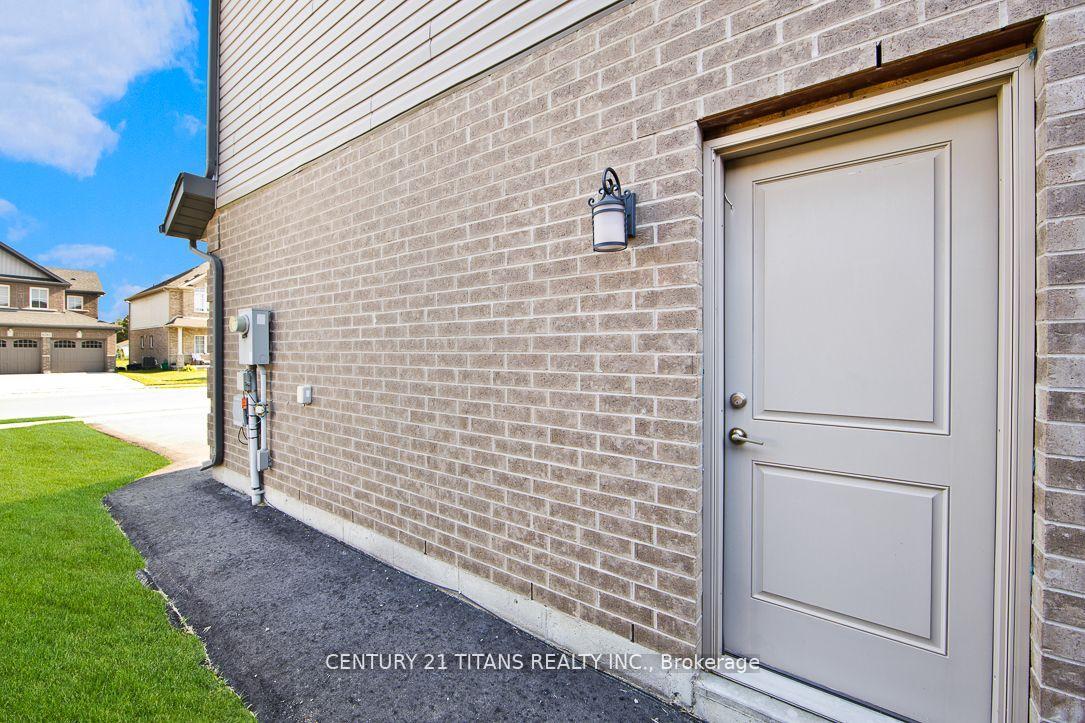 Photo 15 of 6342 Sam Iorfida Drive, Niagara Falls, Oldfield — HOMEH