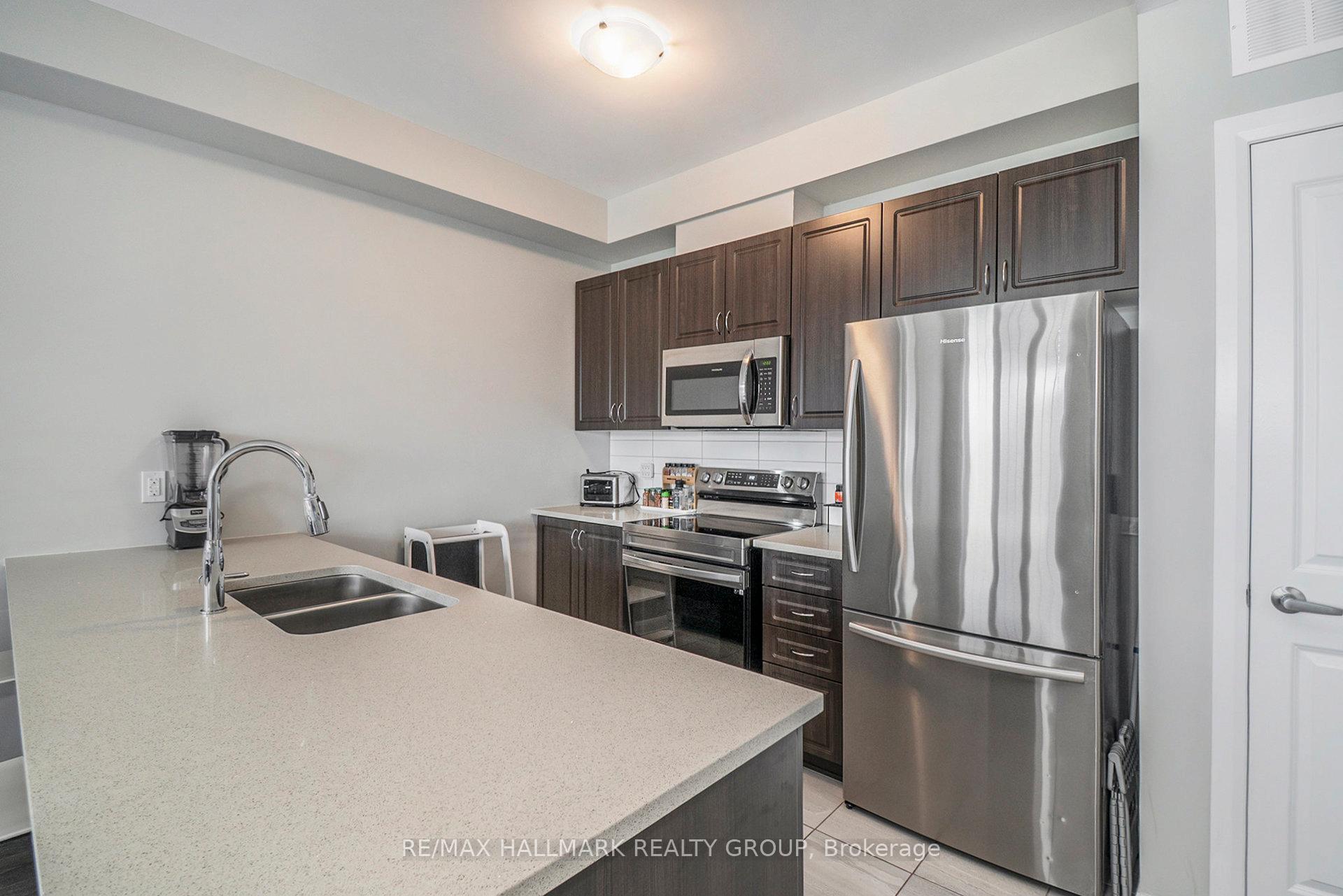 Photo 10 of 328 Shepperton Street, Ottawa, Avalon East — HOMEH
