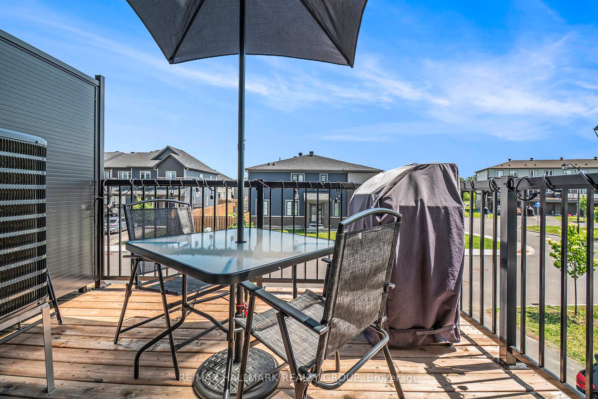 Photo 21 of 328 Shepperton Street, Ottawa, Avalon East — HOMEH