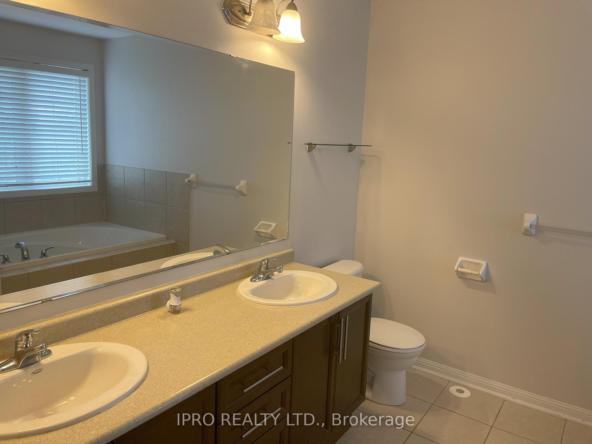 Photo 11 of 94 Van Fleet Terrace, Milton, Harrison — HOMEH