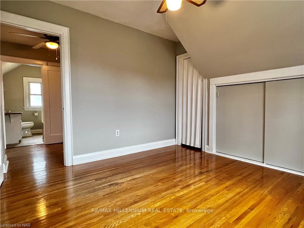 Photo 19 of 6447 Barker Street, Niagara Falls, Dorchester — HOMEH