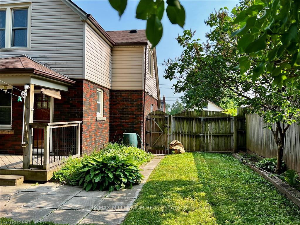 Photo 27 of 6447 Barker Street, Niagara Falls, Dorchester — HOMEH