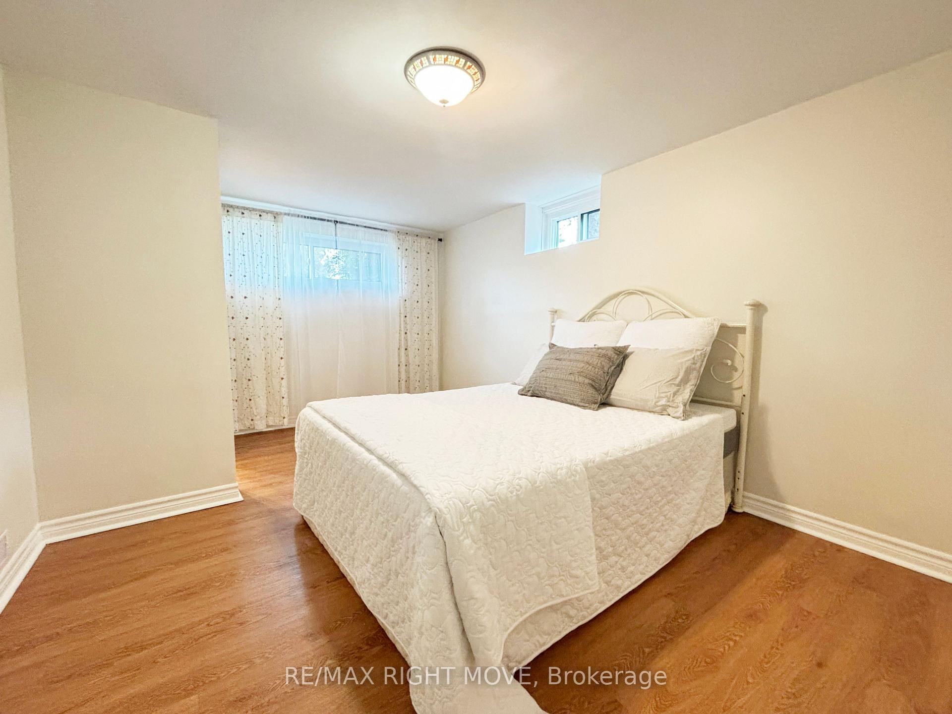 Photo 19 of 445 Mooney Crescent, Orillia — HOMEH