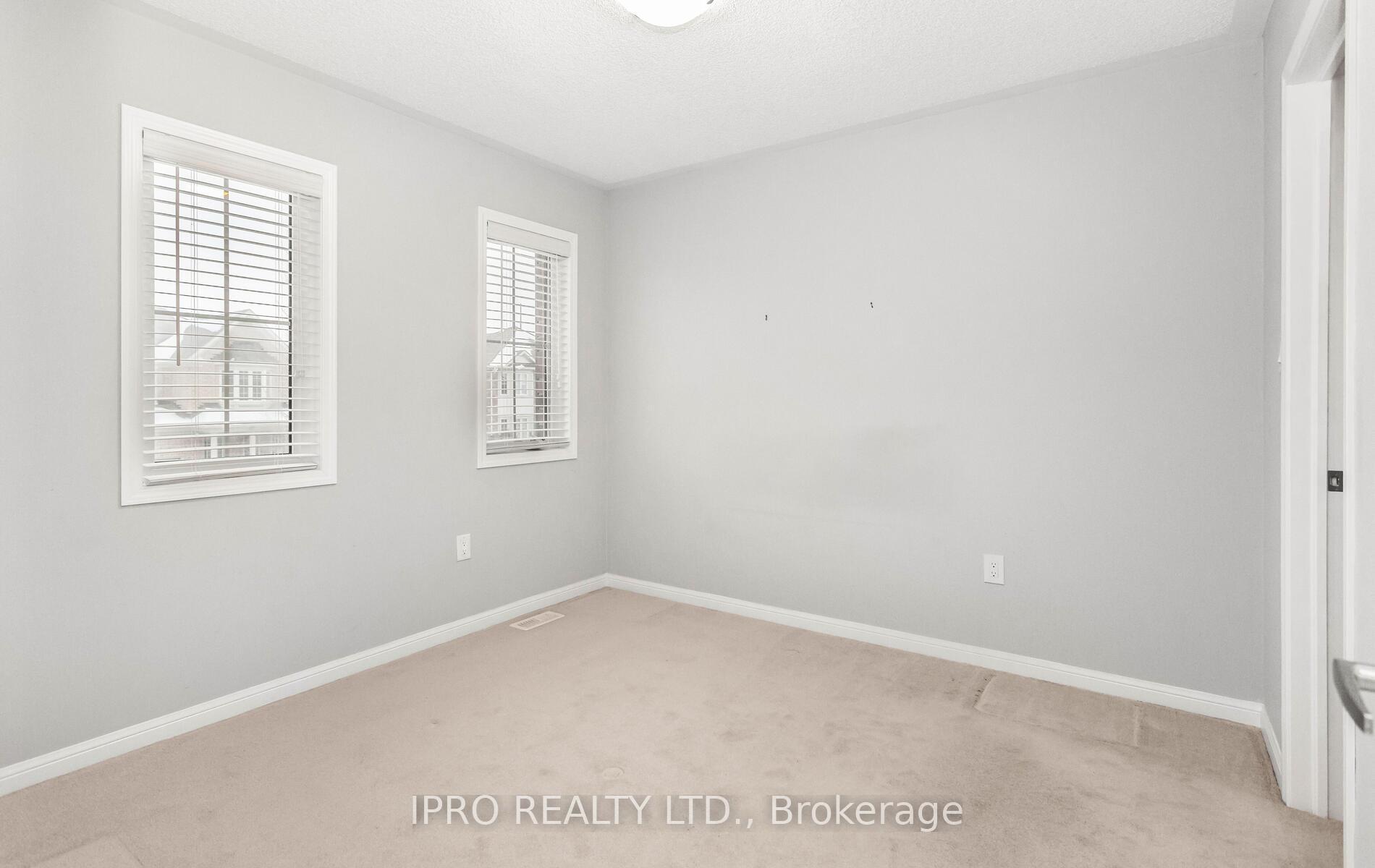 Photo 29 of 261 Gleave ( Upper Level) Terrace, Milton, Harrison — HOMEH