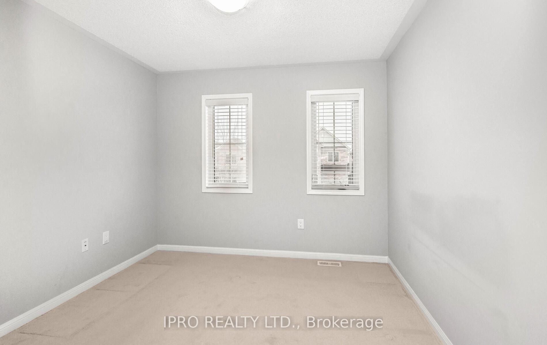 Photo 30 of 261 Gleave ( Upper Level) Terrace, Milton, Harrison — HOMEH