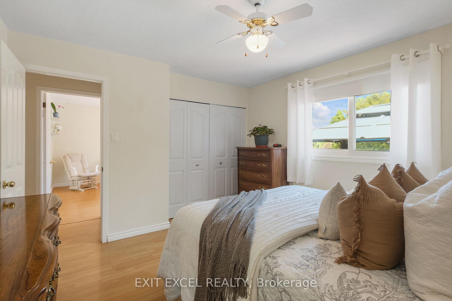 Photo 15 of 396 Roxdale Avenue, Ottawa, Bilberry Creek/Queenswood Heights — HOMEH
