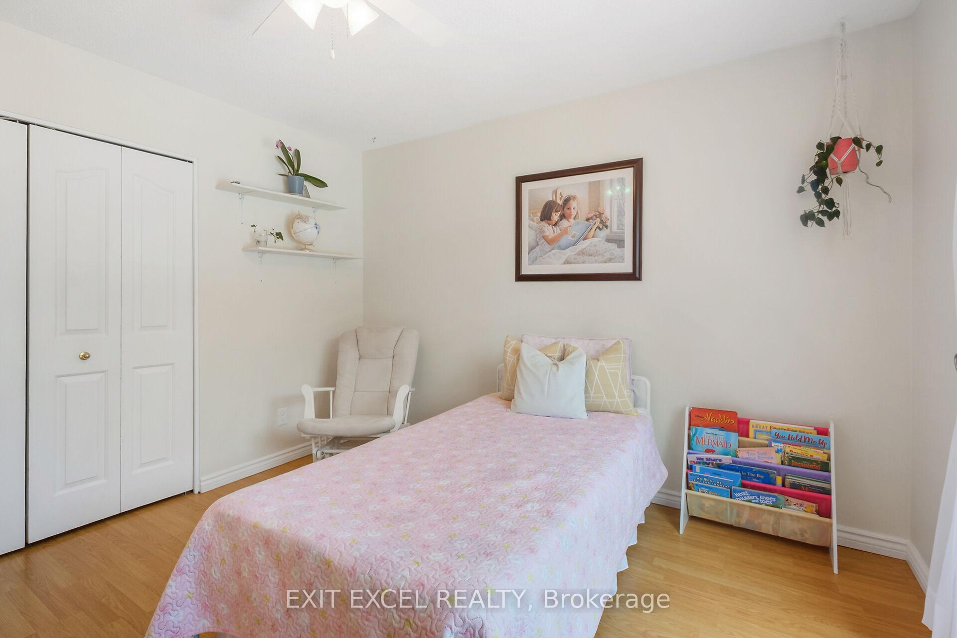 Photo 19 of 396 Roxdale Avenue, Ottawa, Bilberry Creek/Queenswood Heights — HOMEH