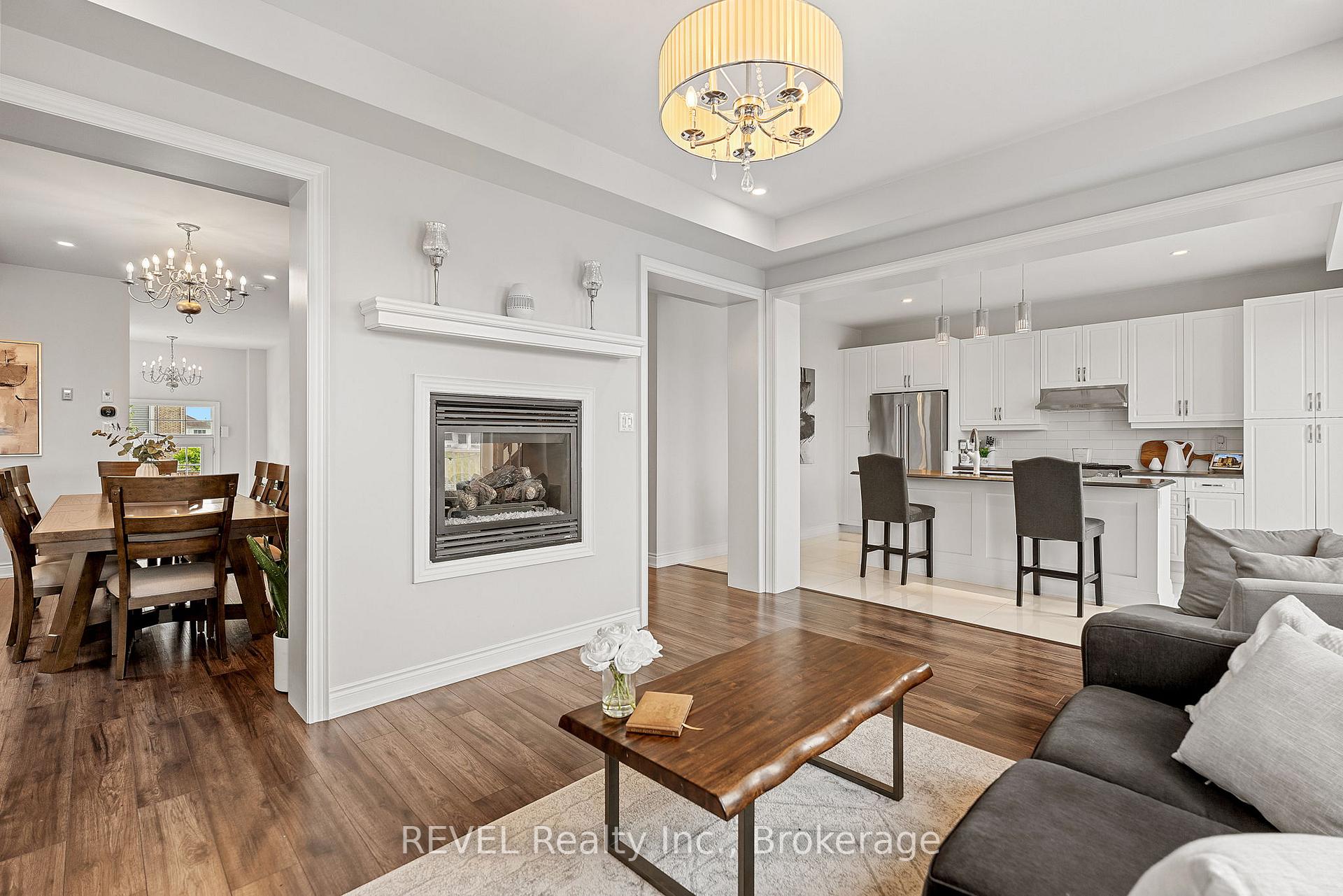 Photo 13 of 8531 Dogwood Crescent, Niagara Falls, Brown — HOMEH