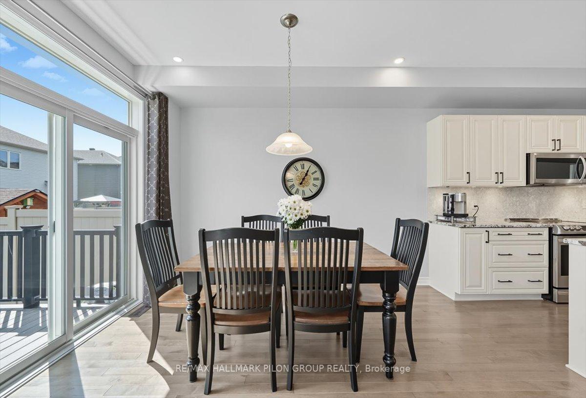 Photo 6 of 690 Decoeur Drive, Ottawa, Avalon West — HOMEH