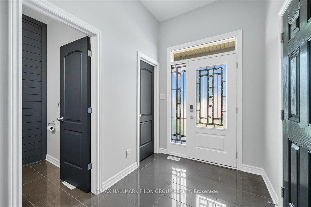 Photo 13 of 690 Decoeur Drive, Ottawa, Avalon West — HOMEH