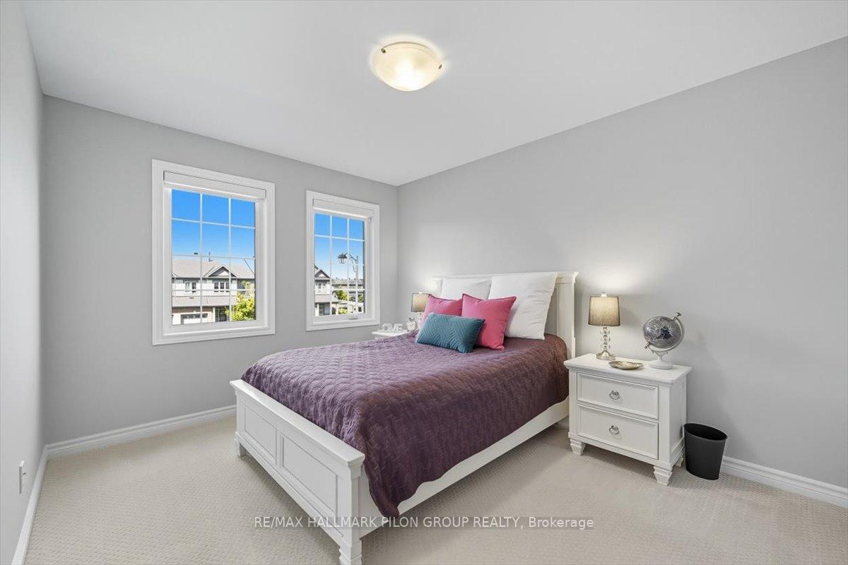 Photo 17 of 690 Decoeur Drive, Ottawa, Avalon West — HOMEH