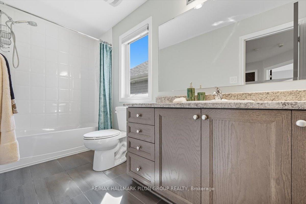 Photo 19 of 690 Decoeur Drive, Ottawa, Avalon West — HOMEH