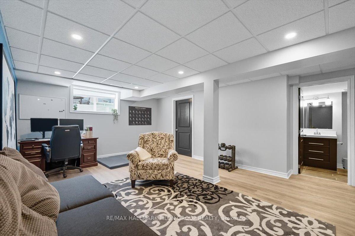 Photo 20 of 690 Decoeur Drive, Ottawa, Avalon West — HOMEH