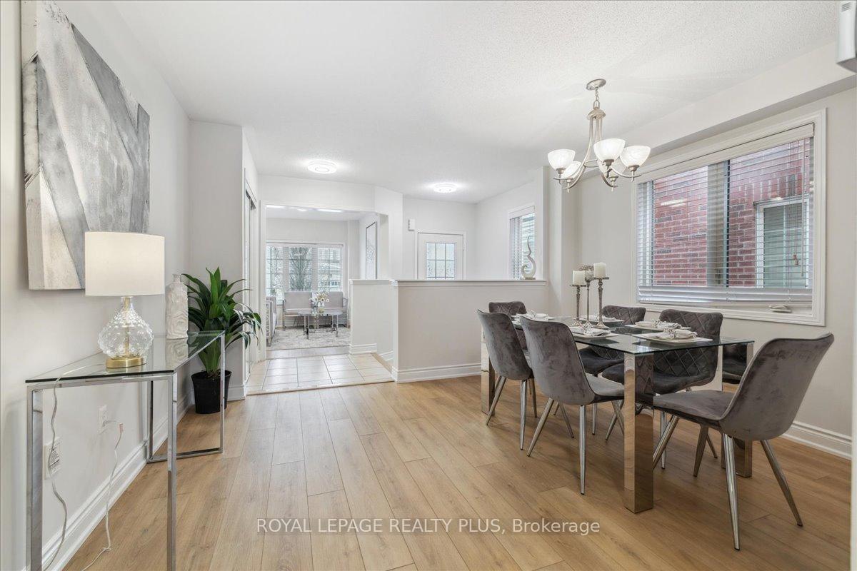 Photo 3 of 337 Landsborough Avenue, Milton, Scott — HOMEH