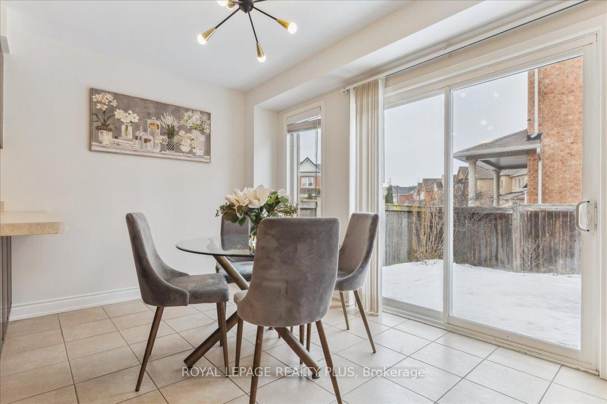 Photo 10 of 337 Landsborough Avenue, Milton, Scott — HOMEH