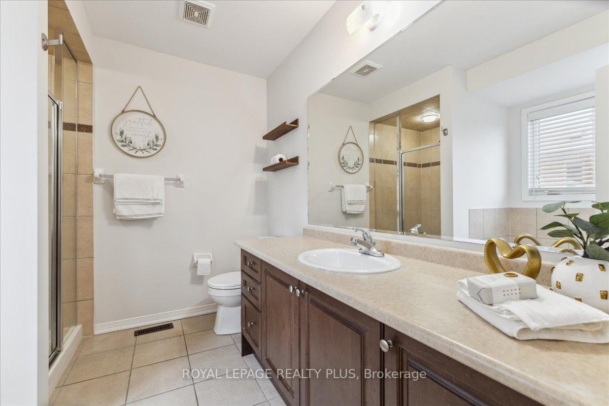 Photo 16 of 337 Landsborough Avenue, Milton, Scott — HOMEH