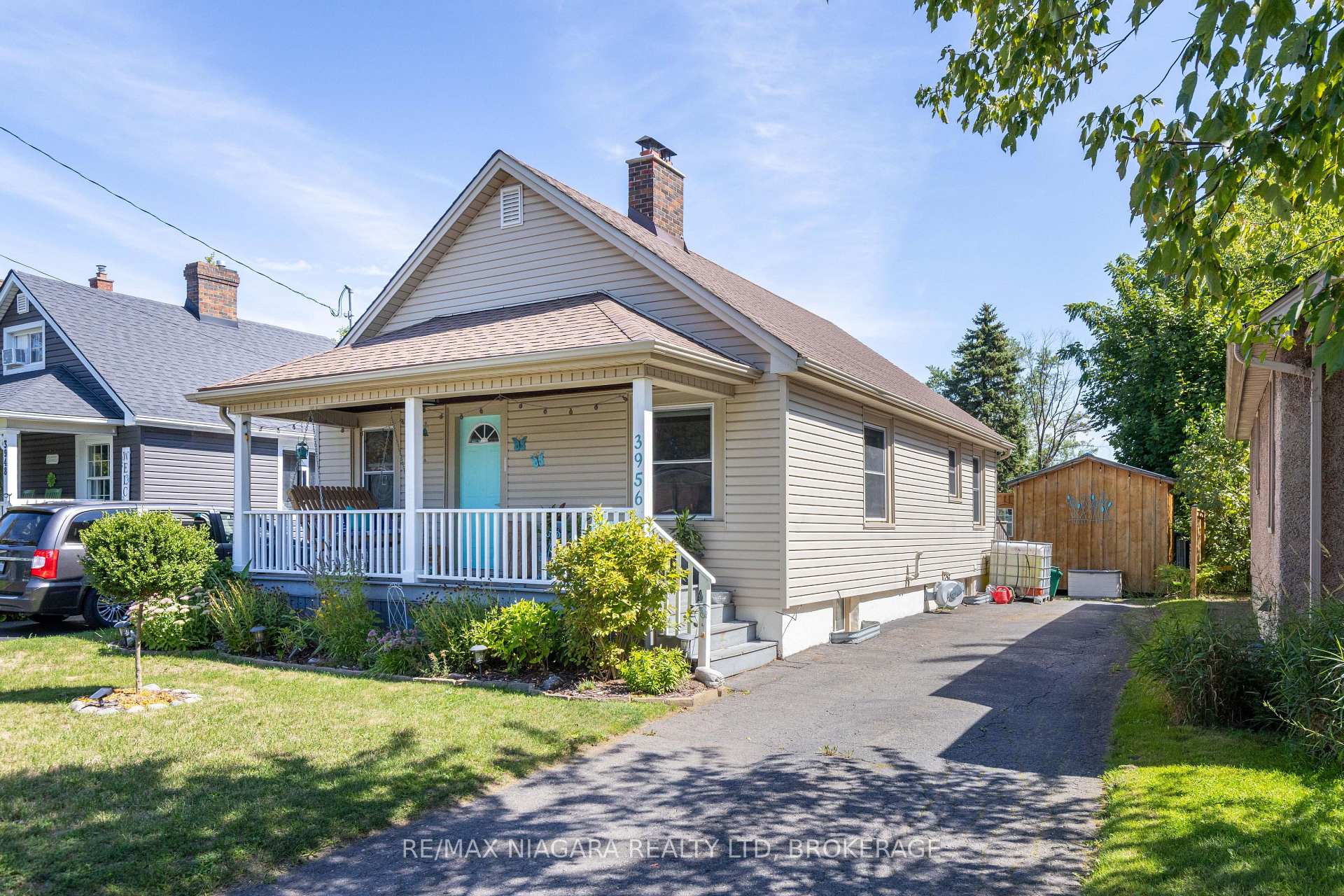 Photo 1 of 3956 St James Avenue, Niagara Falls, Stamford — HOMEH