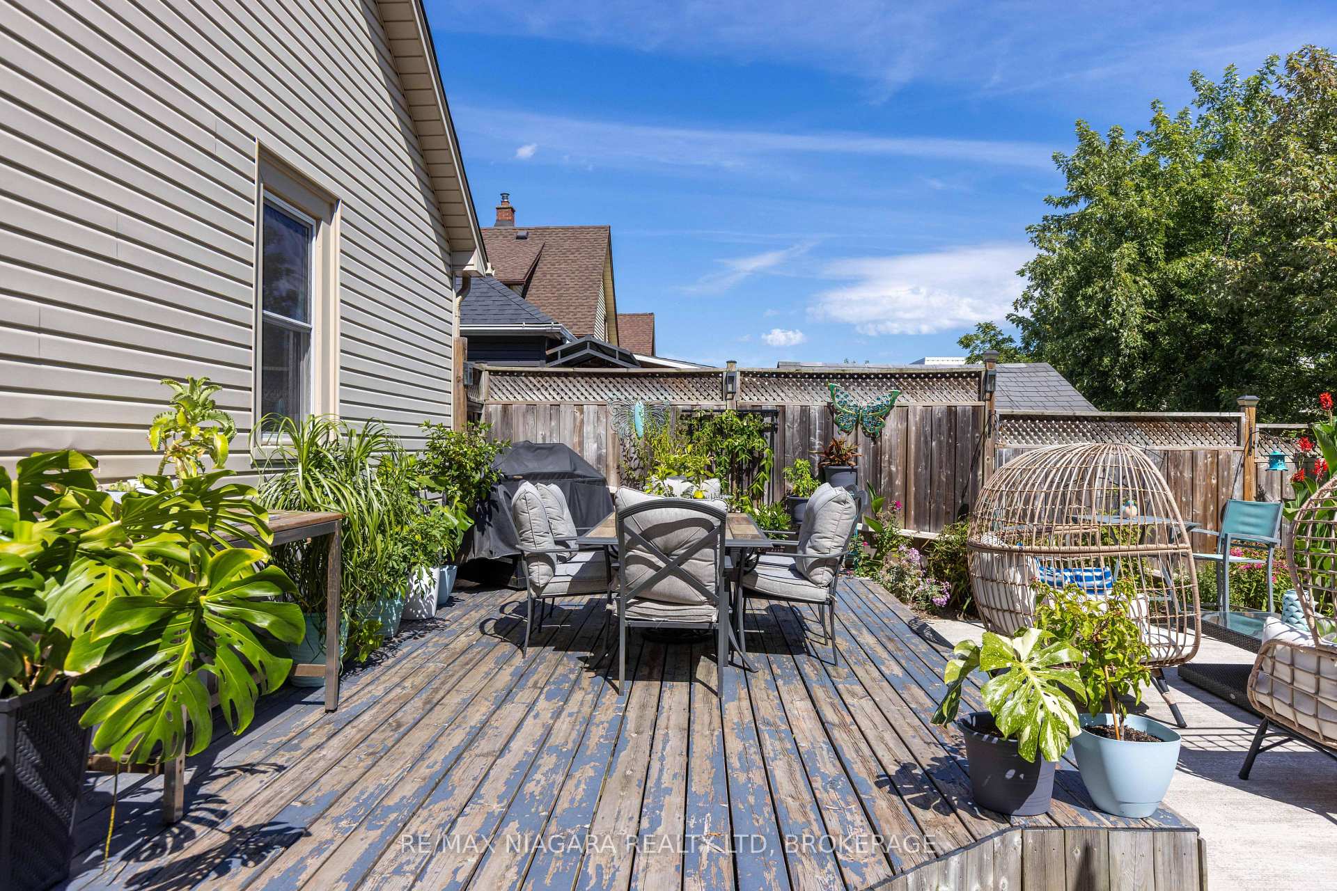 Photo 17 of 3956 St James Avenue, Niagara Falls, Stamford — HOMEH