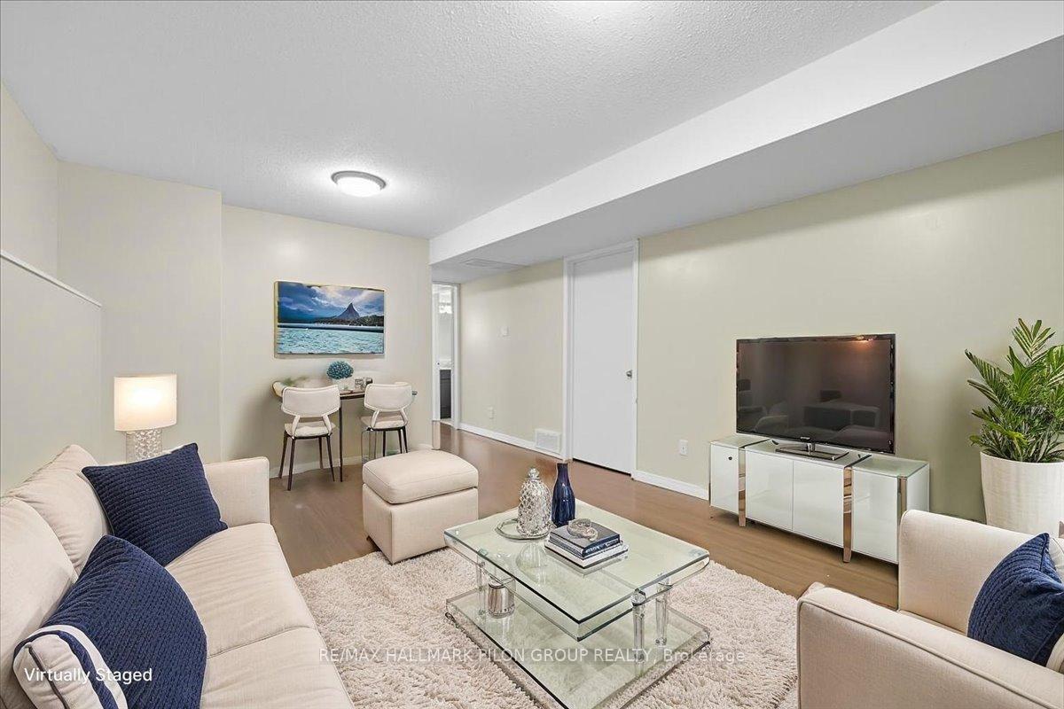 Photo 11 of 1577 Prestwick Drive, Ottawa, Bilberry Creek/Queenswood Heights — HOMEH